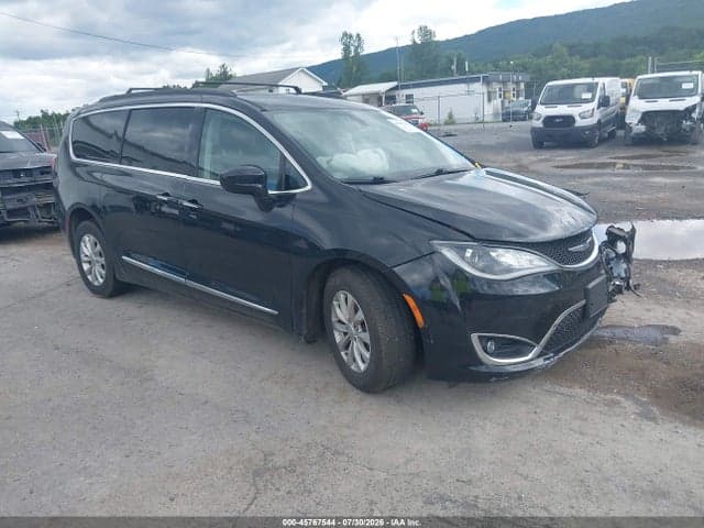 2017 CHRYSLER PACIFICA TOURING-L - 1