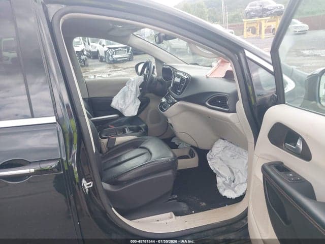 2017 CHRYSLER PACIFICA TOURING-L 5