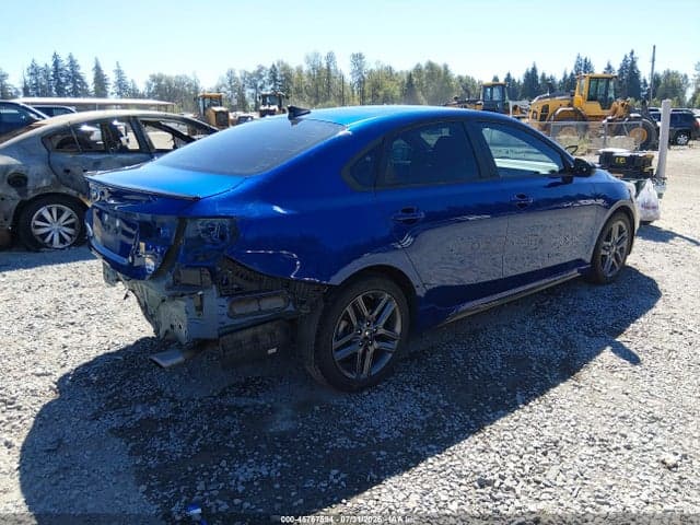 2021 KIA FORTE GT-LINE 4