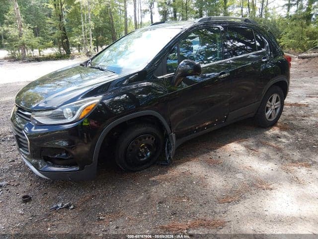 2017 CHEVROLET TRAX LT 2