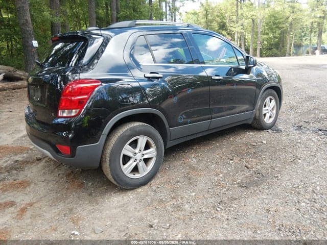2017 CHEVROLET TRAX LT 4