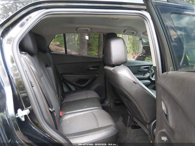 2017 CHEVROLET TRAX LT 8