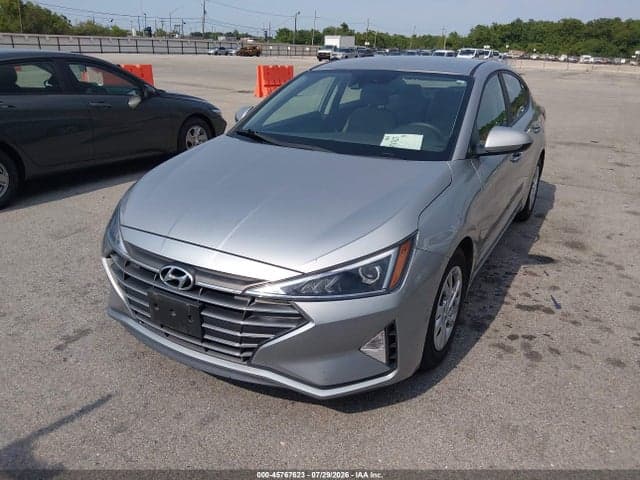 2020 HYUNDAI ELANTRA SE 2