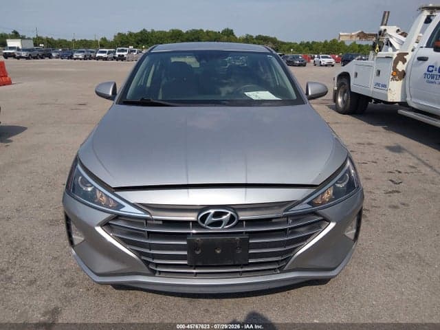 2020 HYUNDAI ELANTRA SE 6