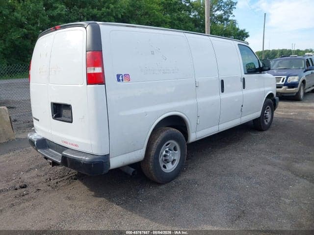 2017 CHEVROLET EXPRESS 2500 WORK VAN 4