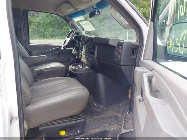 2017 CHEVROLET EXPRESS 2500 WORK VAN 5