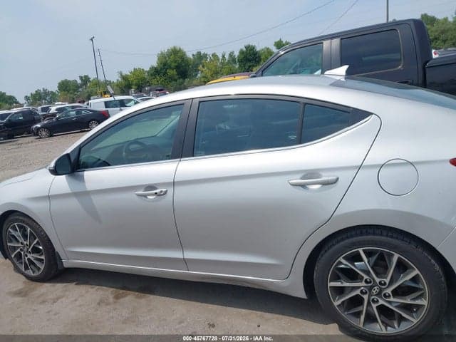 2019 HYUNDAI ELANTRA LIMITED 14
