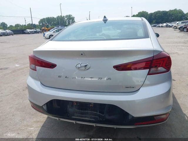 2019 HYUNDAI ELANTRA LIMITED 16