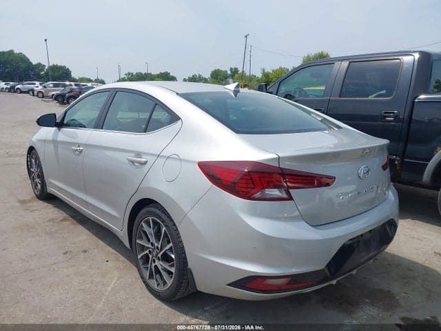 2019 HYUNDAI ELANTRA LIMITED 3