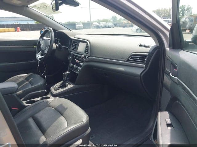 2019 HYUNDAI ELANTRA LIMITED 5