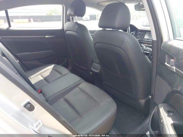 2019 HYUNDAI ELANTRA LIMITED 8