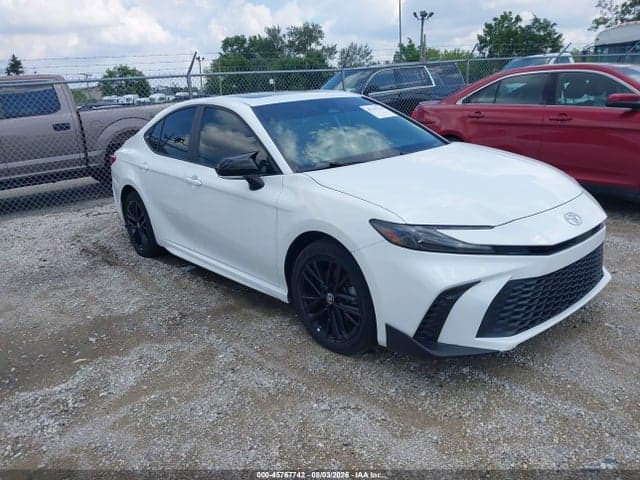 2025 TOYOTA CAMRY SE - 1