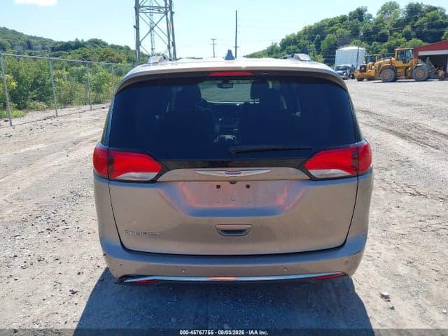 2018 CHRYSLER PACIFICA TOURING L PLUS 16