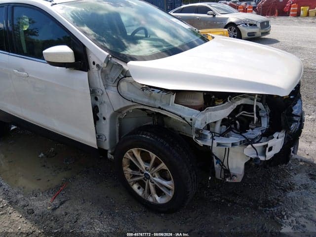 2018 FORD ESCAPE SEL 20