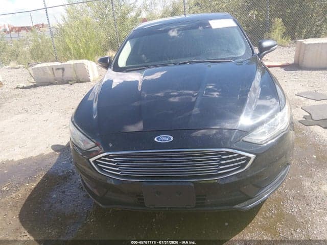 2017 FORD FUSION SE 11