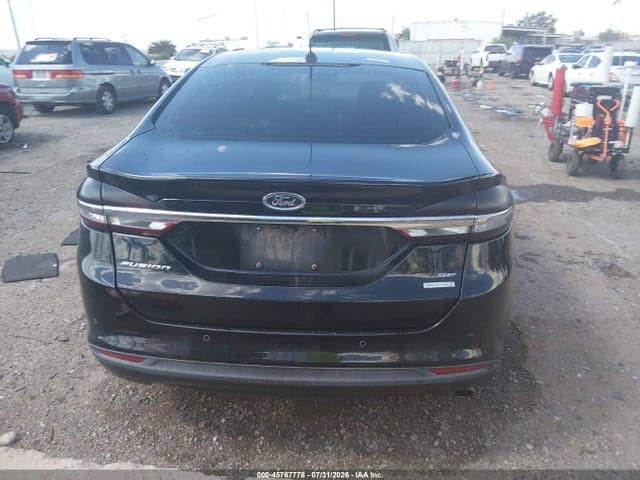 2017 FORD FUSION SE 15