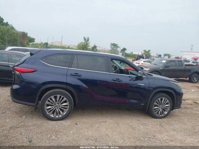2020 TOYOTA HIGHLANDER HYBRID PLATINUM 14