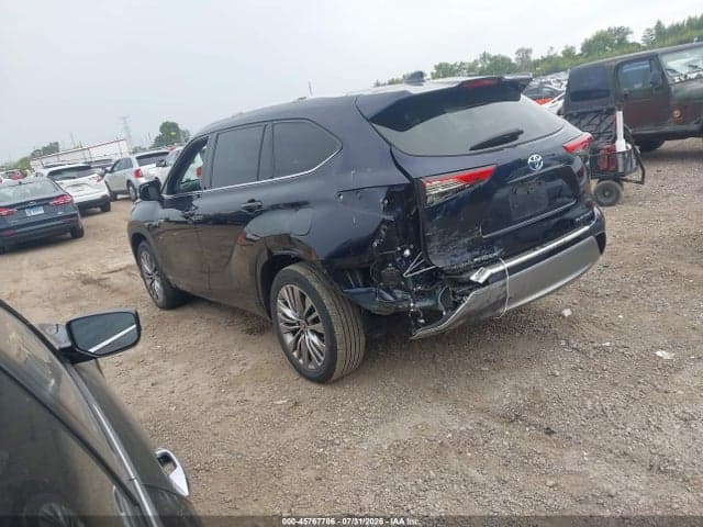 2020 TOYOTA HIGHLANDER HYBRID PLATINUM 3