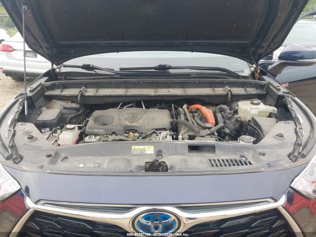 2020 TOYOTA HIGHLANDER HYBRID PLATINUM 10