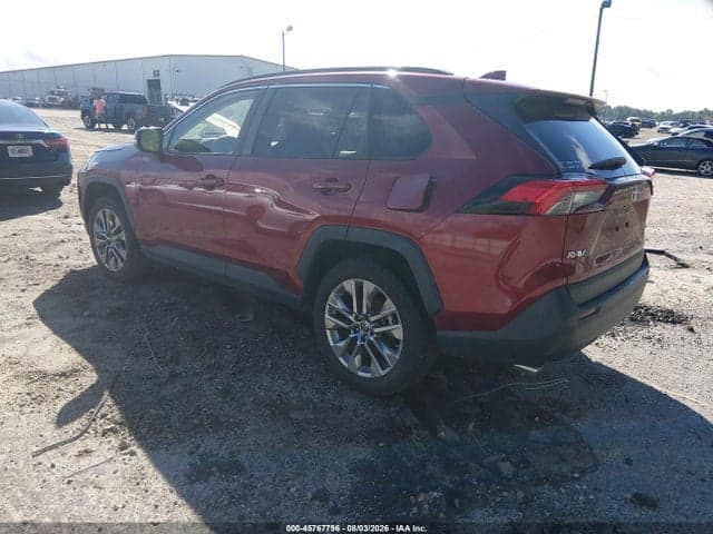 2019 TOYOTA RAV4 XLE PREMIUM 3