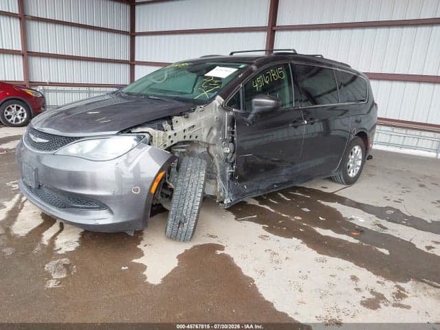 2021 CHRYSLER VOYAGER LXI 2