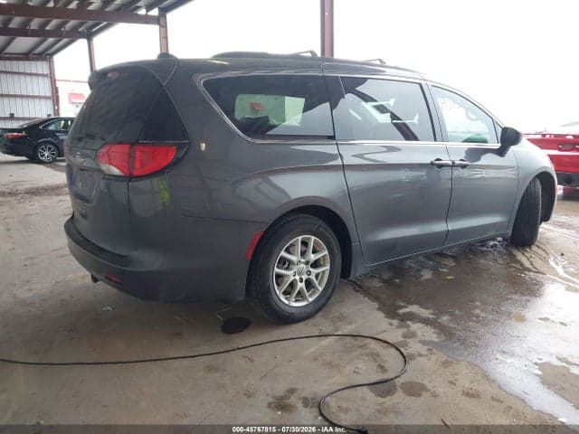 2021 CHRYSLER VOYAGER LXI 4