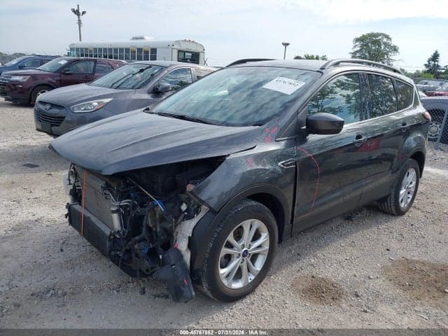 2018 FORD ESCAPE SE 2