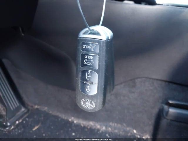 2018 TOYOTA YARIS IA 11