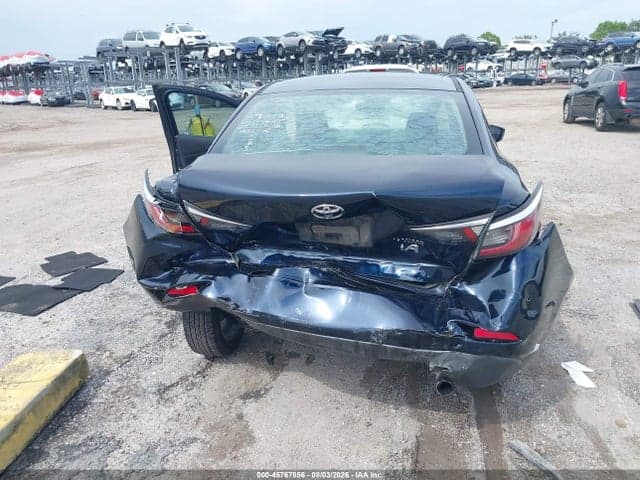 2018 TOYOTA YARIS IA 6
