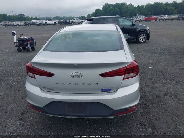 2019 HYUNDAI ELANTRA SE 15