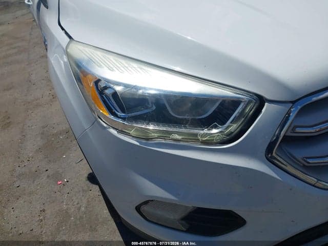 2019 FORD ESCAPE SEL 6
