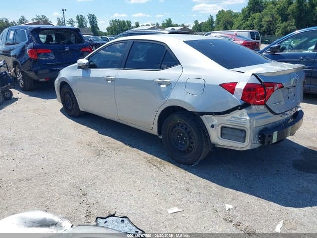 2018 TOYOTA COROLLA SE 3