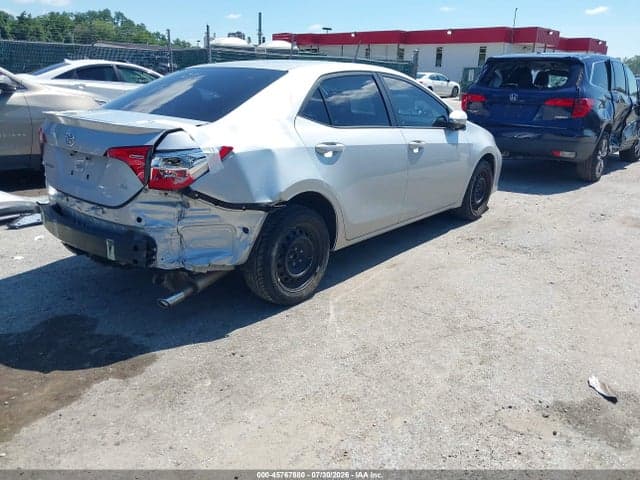 2018 TOYOTA COROLLA SE 4