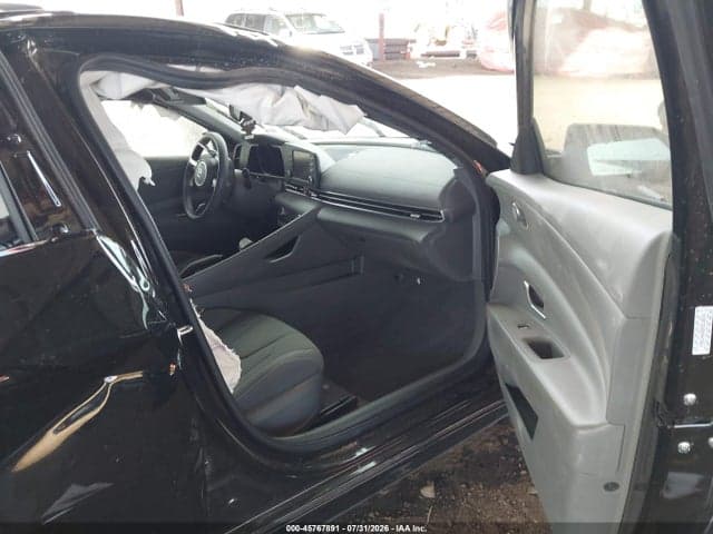 2023 HYUNDAI ELANTRA SEL 5