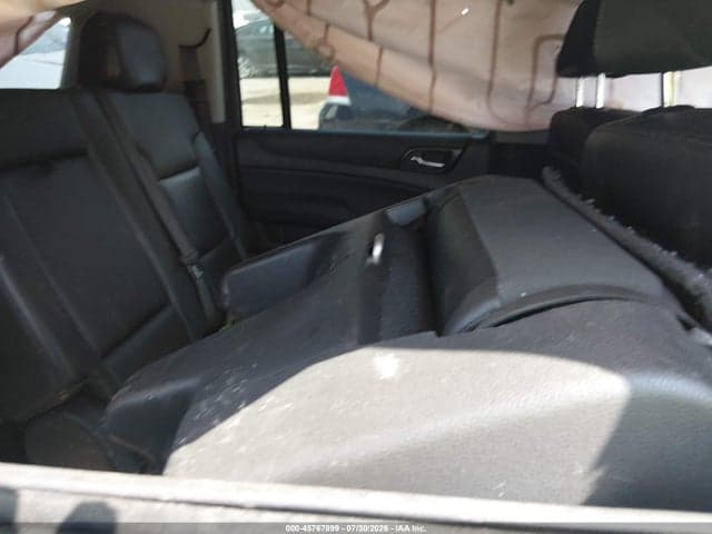 2019 CHEVROLET SUBURBAN LT 8