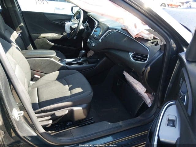 2018 CHEVROLET MALIBU LT 5