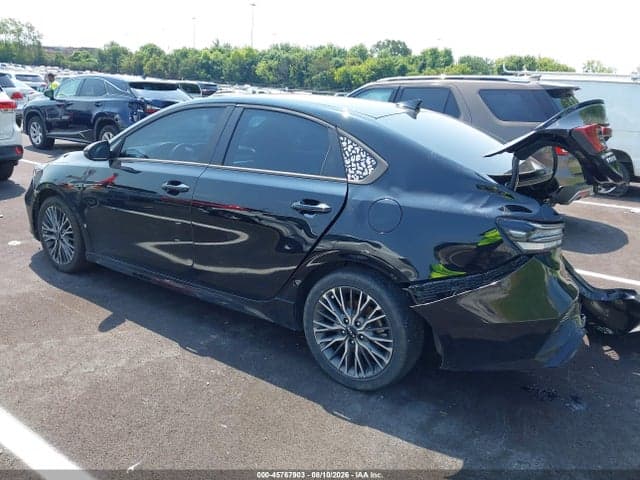 2023 KIA FORTE GT-LINE 3