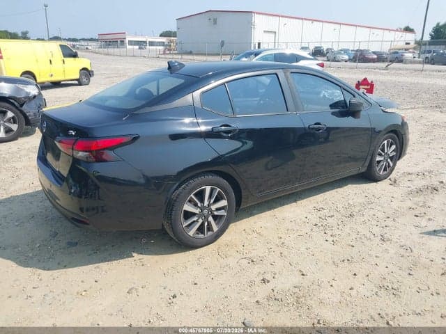 2020 NISSAN VERSA SV XTRONIC CVT 4