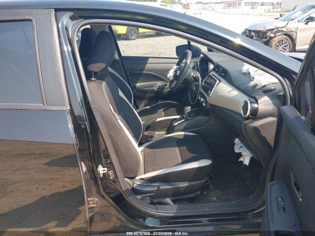 2020 NISSAN VERSA SV XTRONIC CVT 5