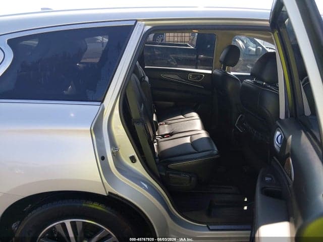 2019 INFINITI QX60 PURE 8