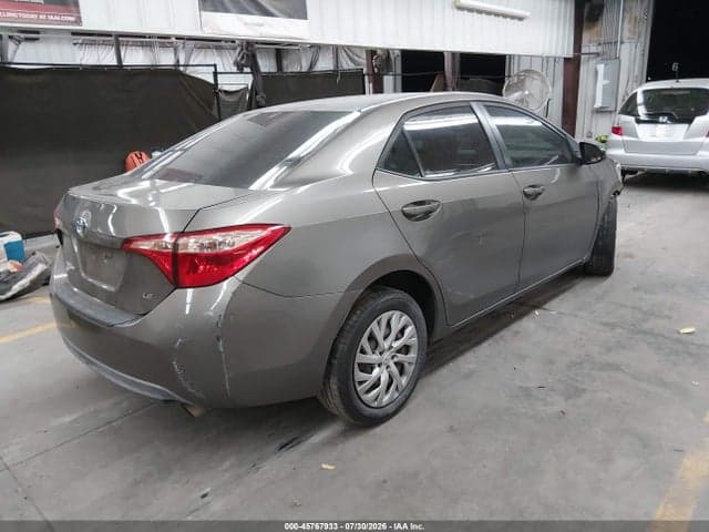 2019 TOYOTA COROLLA LE 4