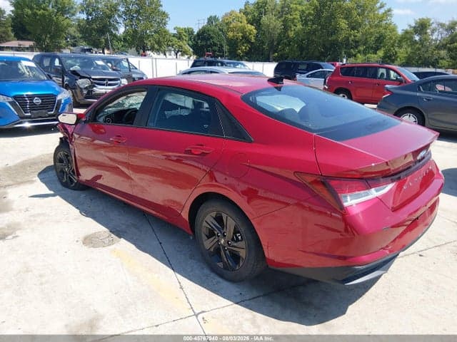 2021 HYUNDAI ELANTRA SEL 3