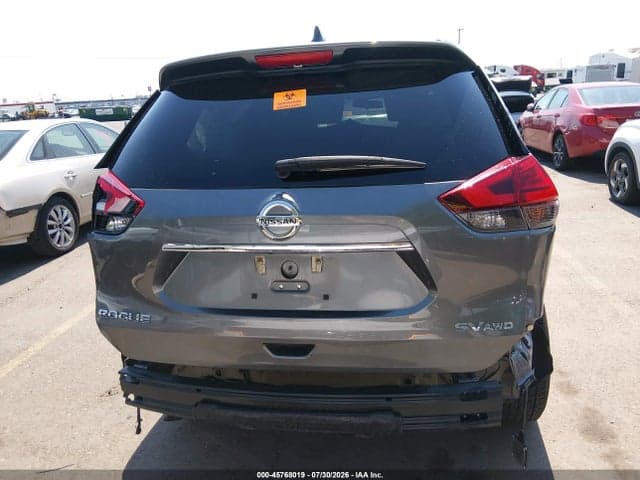 2017 NISSAN ROGUE SV 16