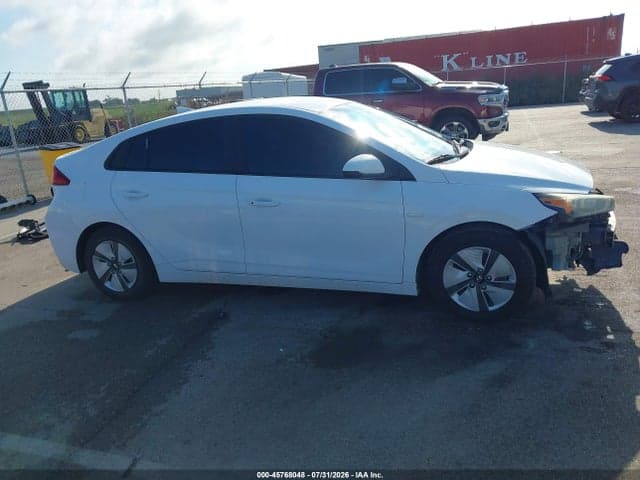 2018 HYUNDAI IONIQ HYBRID BLUE 14