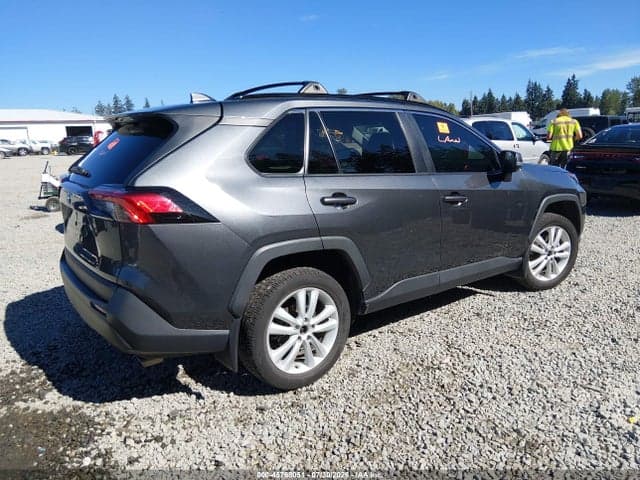2020 TOYOTA RAV4 LE 4