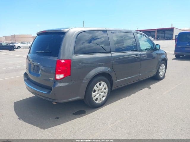 2018 DODGE GRAND CARAVAN SE 4