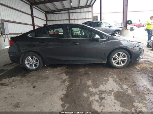 2017 CHEVROLET CRUZE LT AUTO 13