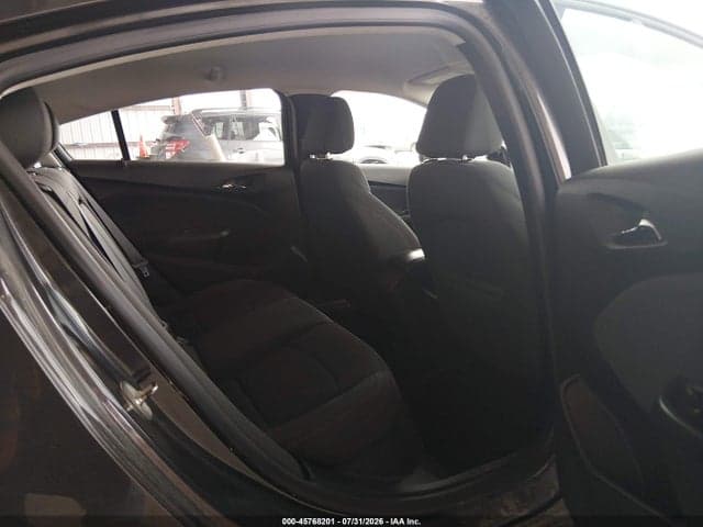2017 CHEVROLET CRUZE LT AUTO 8