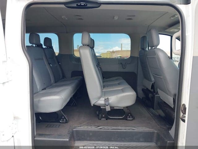 2018 FORD TRANSIT-150 XL 8