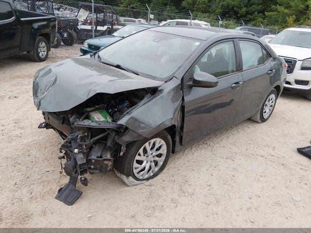 2018 TOYOTA COROLLA LE 2